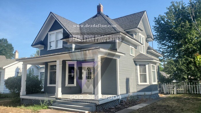 Primary Photo - 5 bed/2 bath, Walk to Gonzaga!