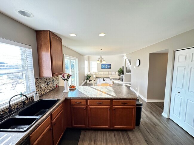 Building Photo - 1947 Diamond Head Trail