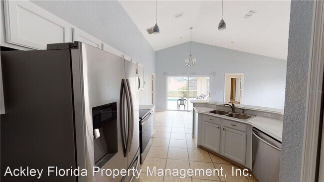 Building Photo - 4 br, 3 bath House - 927 Reserve Place - *
