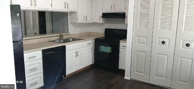 Building Photo - 5571 Hecate Ct