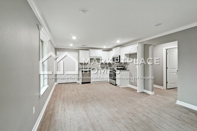 Foto del edificio - 823 W 20th St