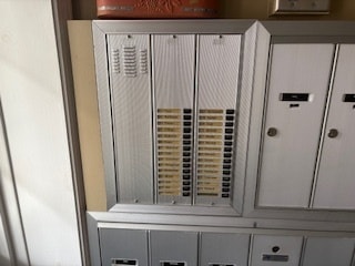 Foto del edificio - 90 6th Ave