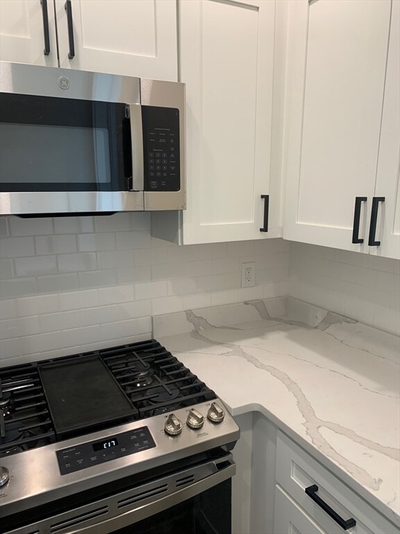 Foto del edificio - 131 Park Dr