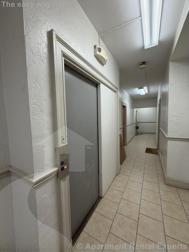 Building Photo - 4 Cogswell Ave