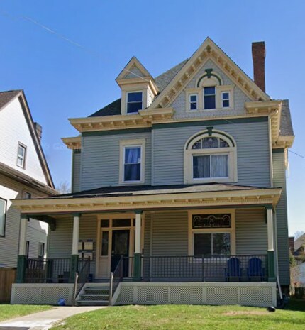 Photo - 464 Teece Avenue - Park House