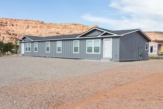 Building Photo - 4425 S Spanish Valley Dr