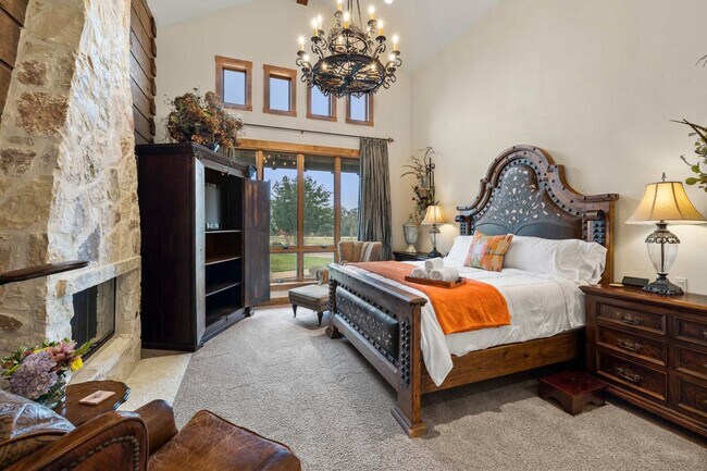 Foto del edificio - 5 Jones Cemetary Rd