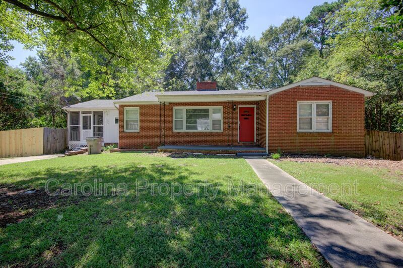 Primary Photo - 607 W 19th Ave