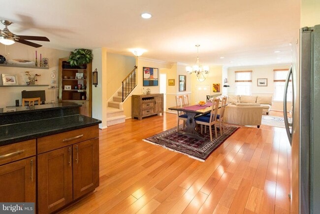 Foto del edificio - 3100 Windwood Farms Dr