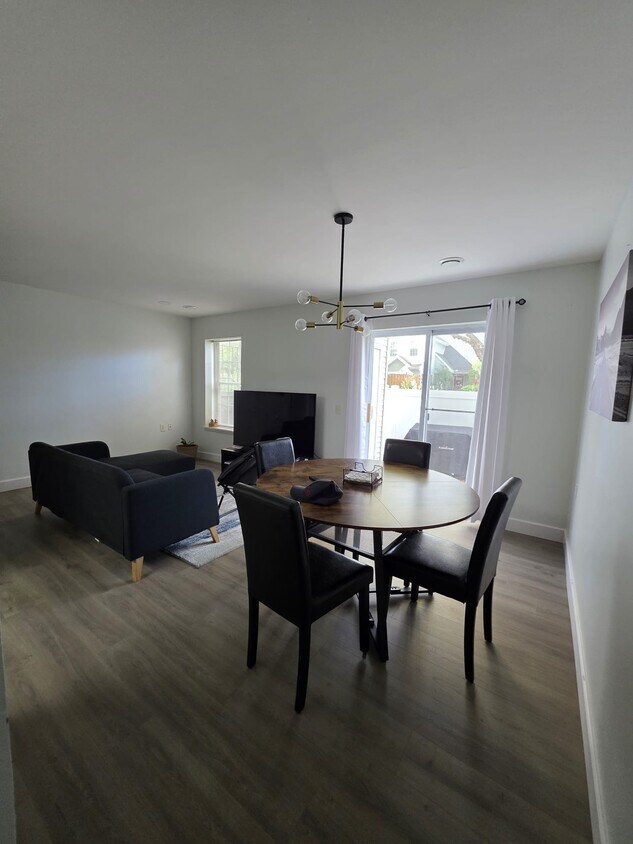 Foto principal - 5701 Lavender Plaza