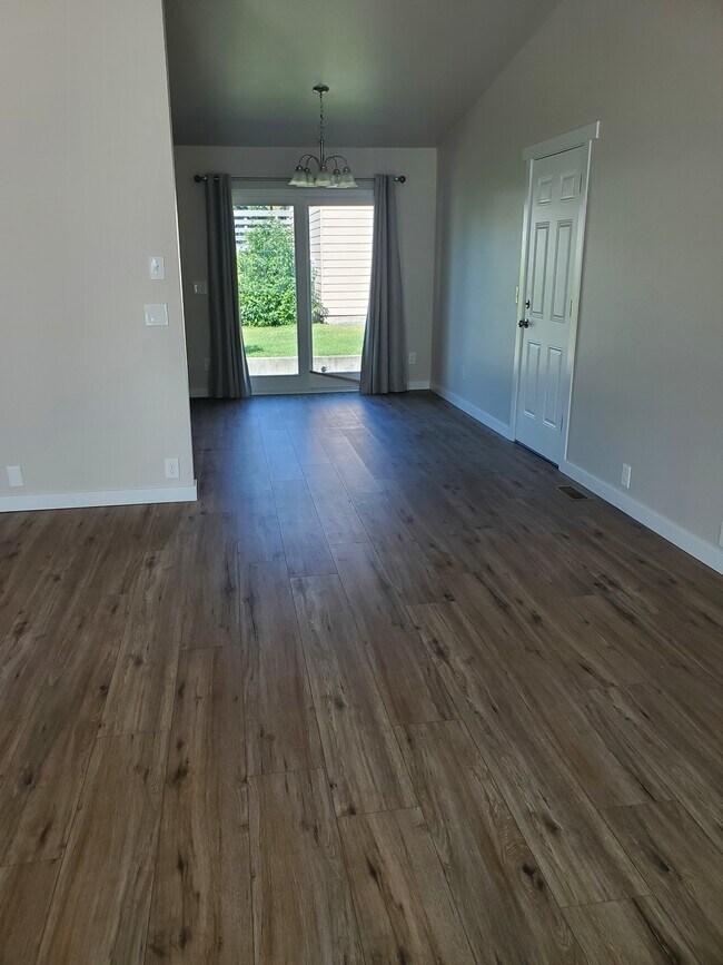 Foto del edificio - 1503 N Frederick St