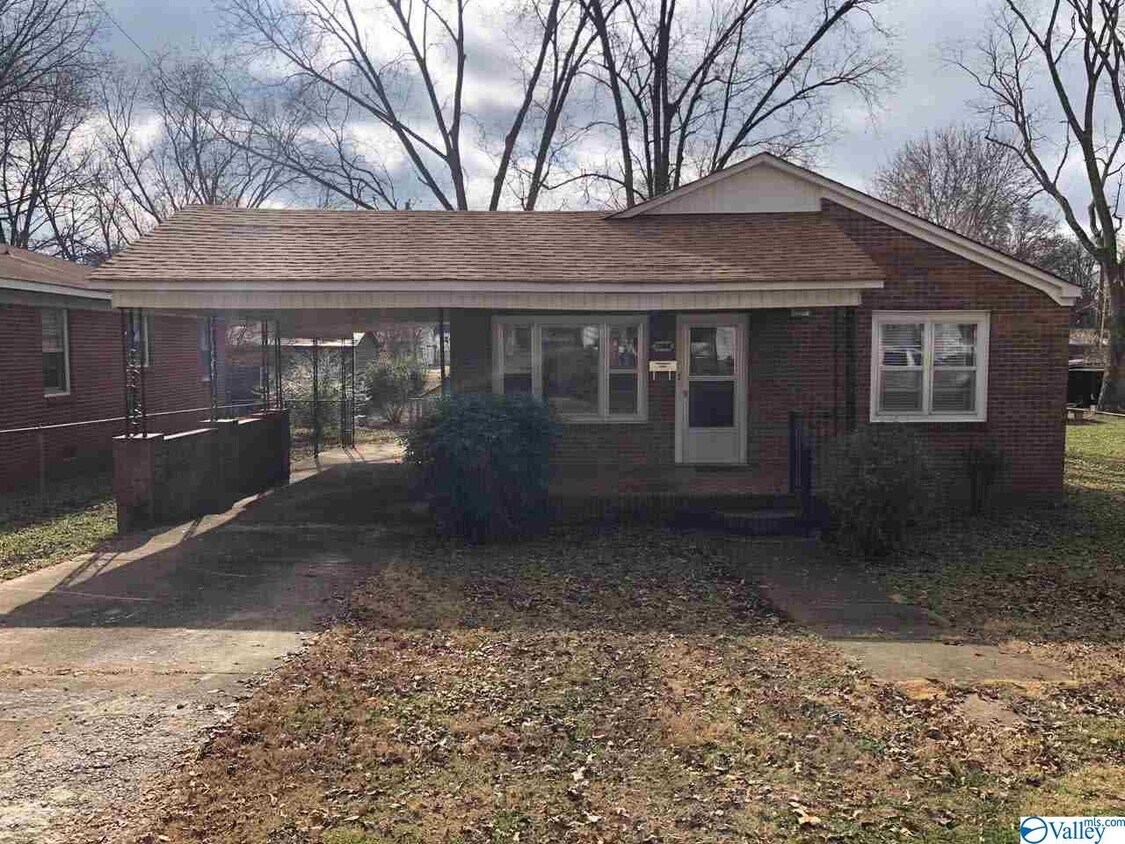 1208 Mckinley Ave NE, Huntsville, AL 35801 House for Rent in