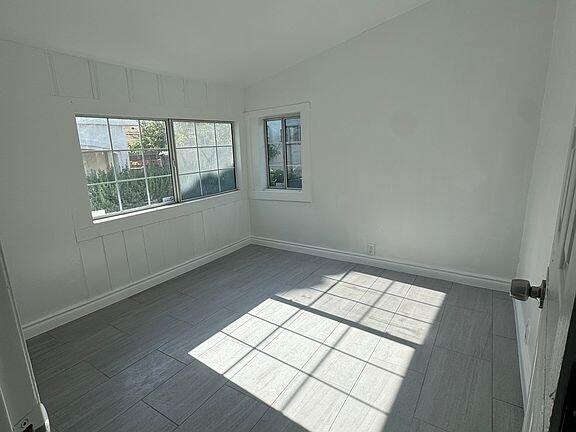 Foto del edificio - 1076 Mira Mar Ave