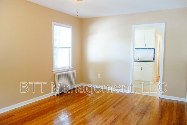 Photo - 8401 Flower Avenue Apartment
