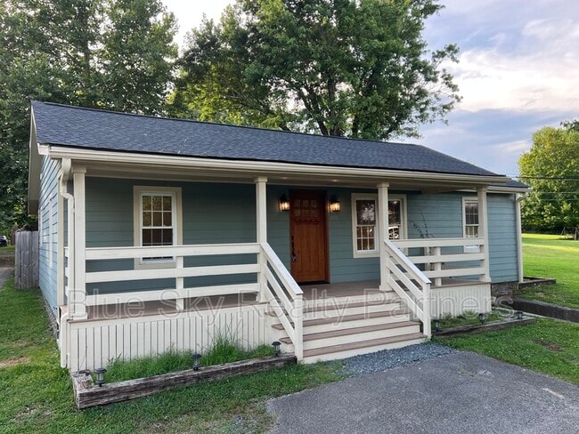 Building Photo - 7209 Washington Pike