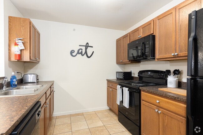 4X4 - 4BR, 4BA - Level 27