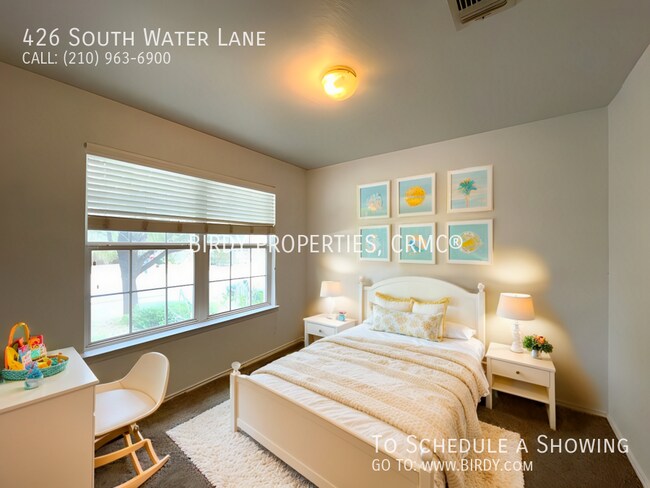 Building Photo - "Charming 4-Bedroom Oasis with 2 Baths in ...