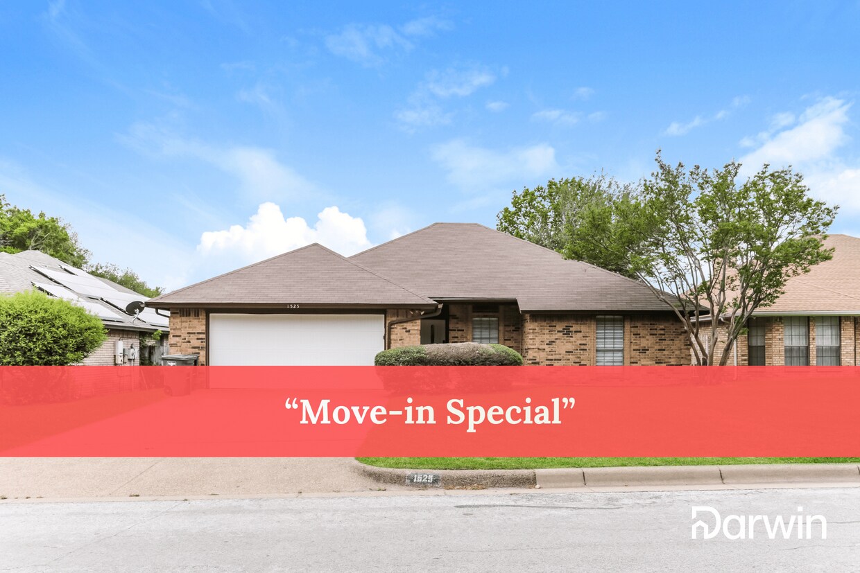 1525 Sunny Glen Street, Fort Worth, TX 76134 House Rental in Fort