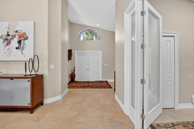 Building Photo - 5850 NW 21st Ave