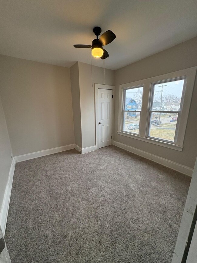 Foto del edificio - 15710 Corsica Ave