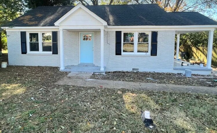 Primary Photo - 2067 Blakewood Pl