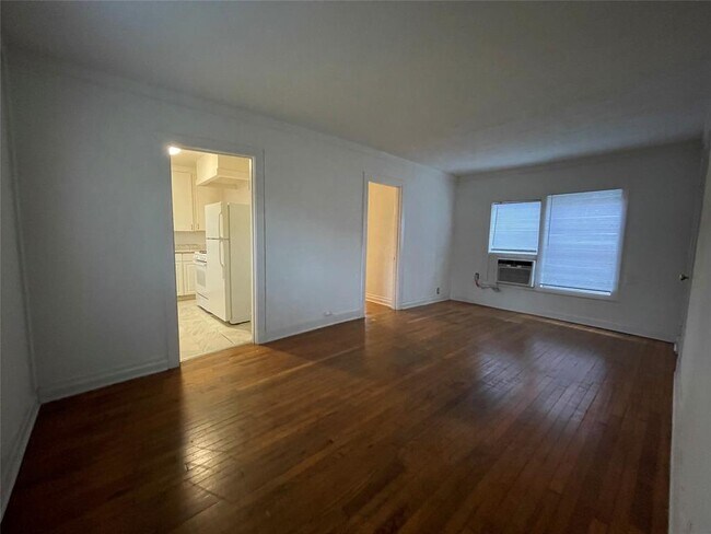 Foto del edificio - 4812 Hazard St