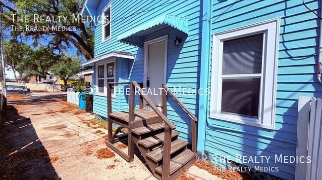 Photo - 35 Hill Ave House