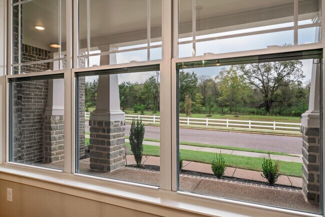 Foto del edificio - 531 Laurel Pk Dr