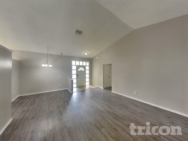 Building Photo - 778 Birgham Pl