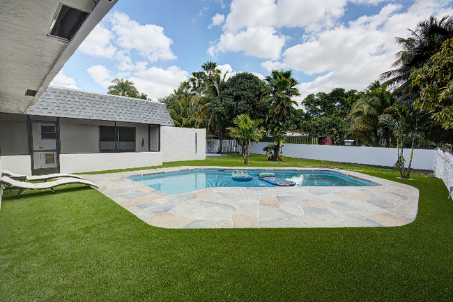 Foto del edificio - 2420 SW 44th Terrace
