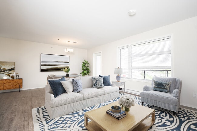 Building Photo - Park Place