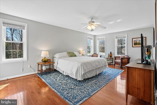 Foto del edificio - 4400 Loganberry Ln