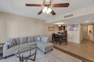 Building Photo - 885 N Granite Reef Rd