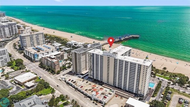 Foto del edificio - 111 N Pompano Beach Blvd