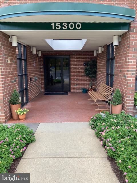 Building Photo - 15300 Beaverbrook Ct