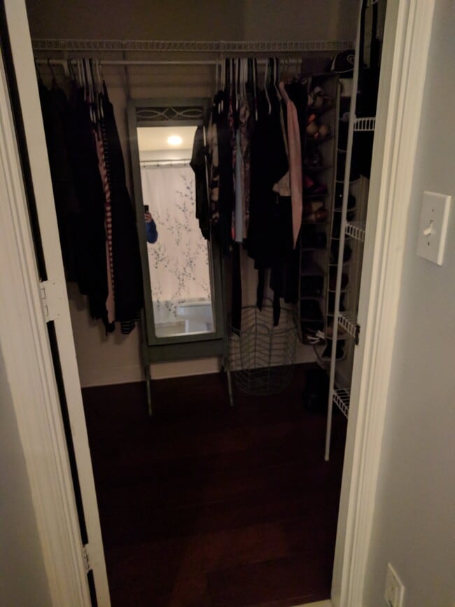 Building Photo - 1101 Juniper St NE