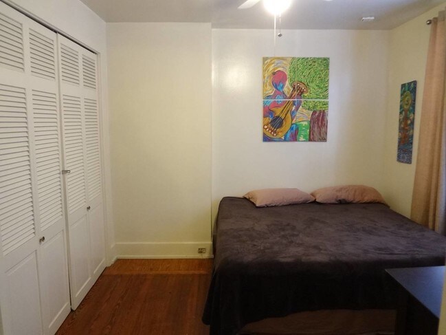 Foto del edificio - 2225 Pine St