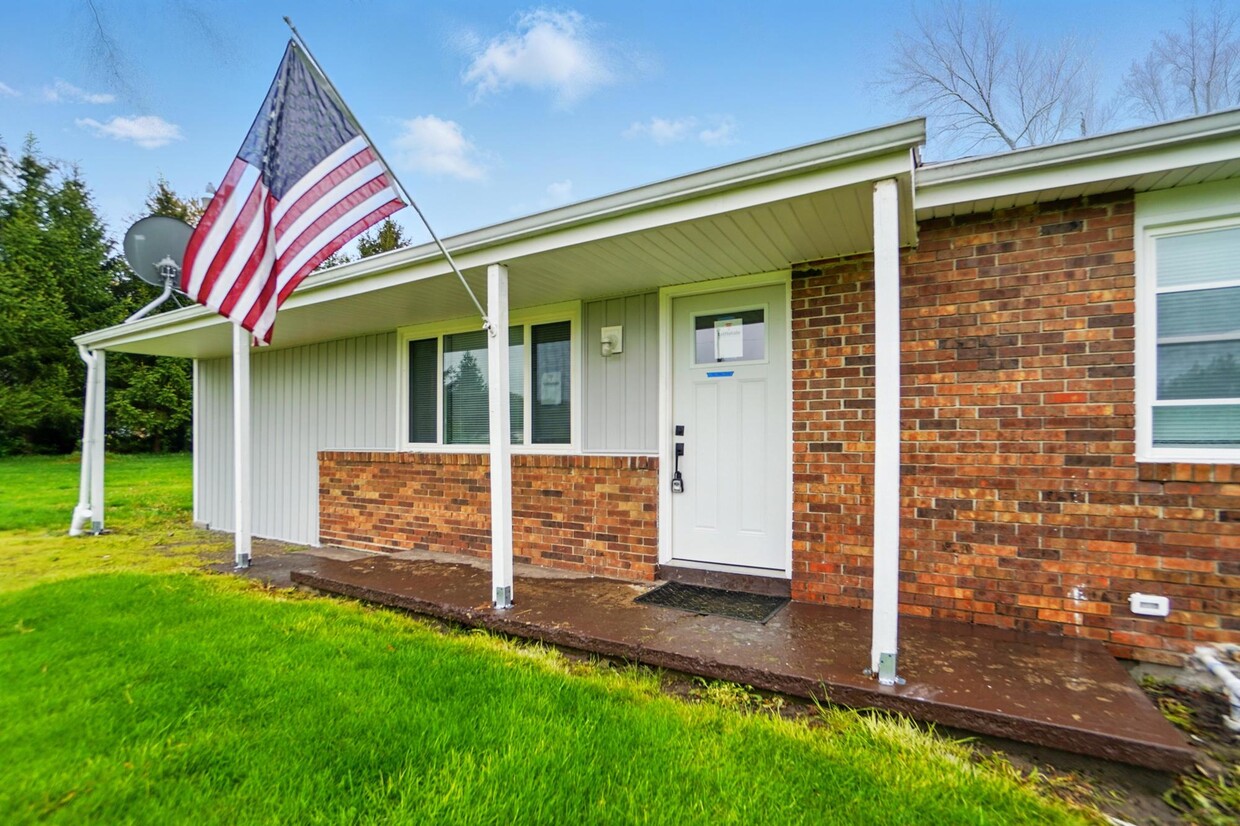 Foto principal - 6877 County Road 45
