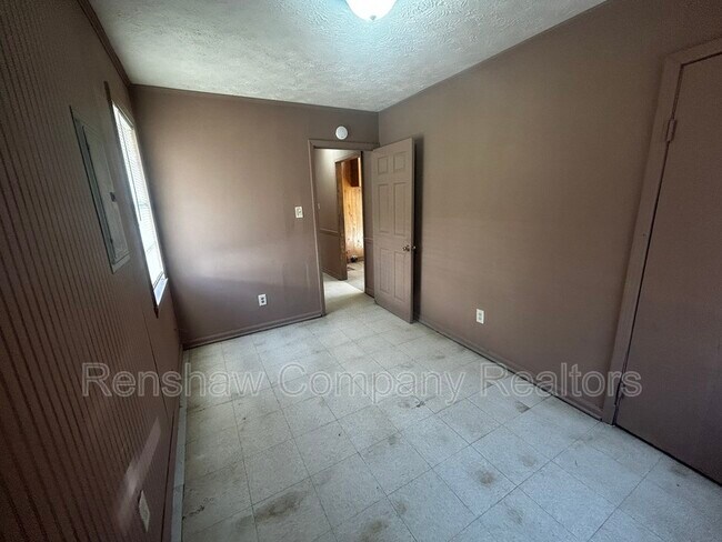 Foto del edificio - 808 Cobb Cir