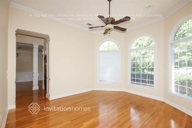 Foto del edificio - 190 Camden Creek Ct NE
