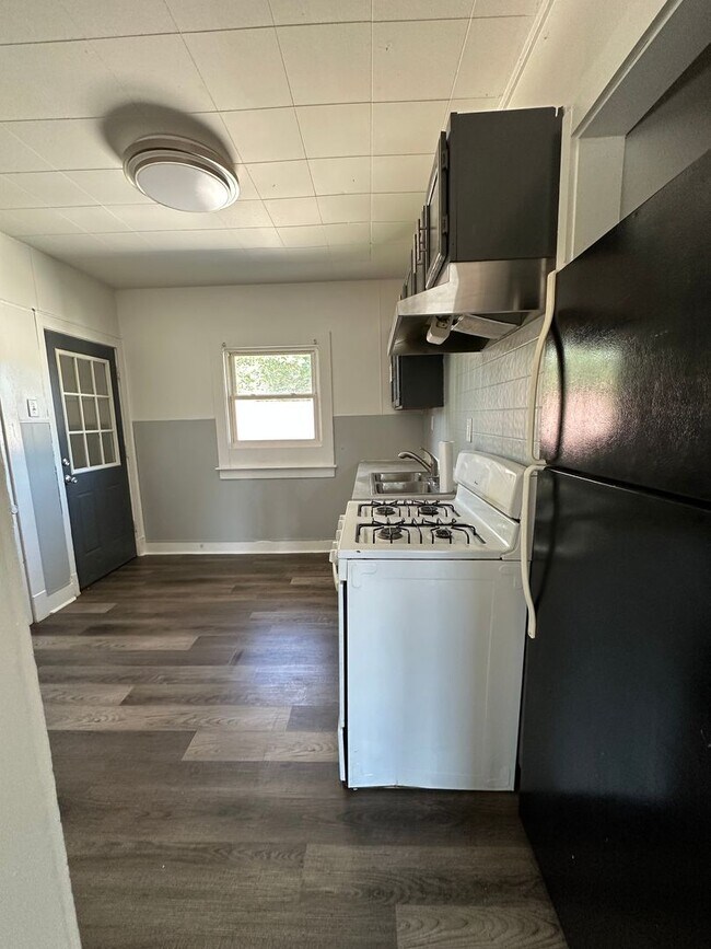 Foto del edificio - Iowa St