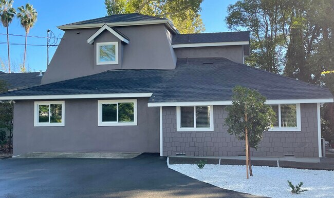 Foto del edificio - 4400 Fair Oaks Blvd