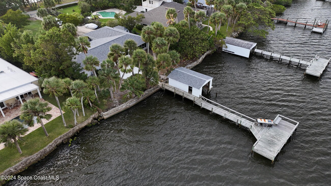 Building Photo - 10620 S Tropical Trail