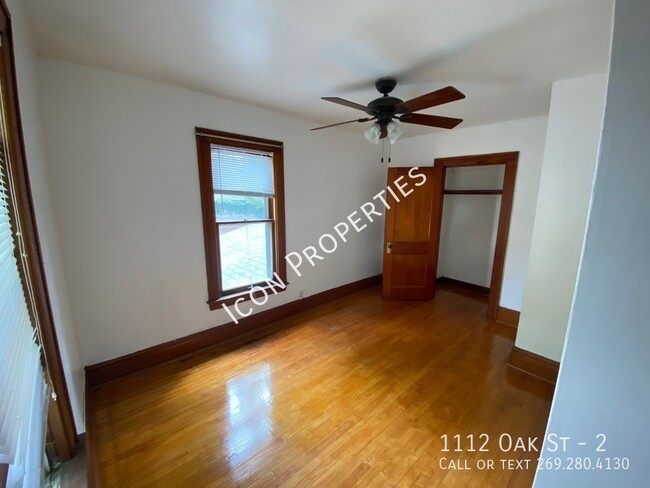 Building Photo - charming 1 bedroom new on the market!
