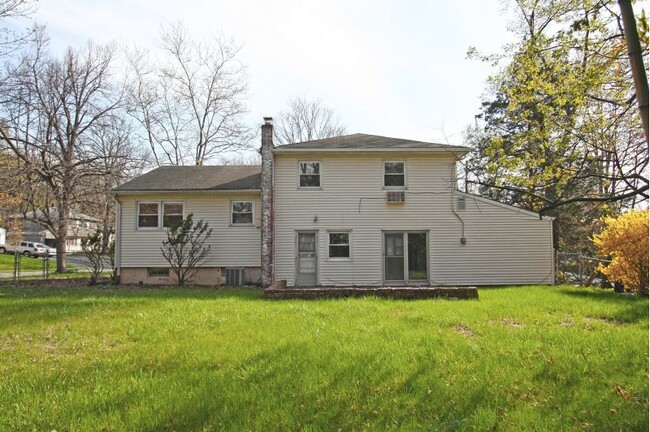 Rear of House - 8 Flynn Ter