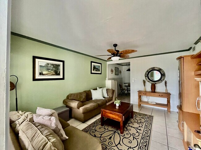 Building Photo - 1152 Binney Dr