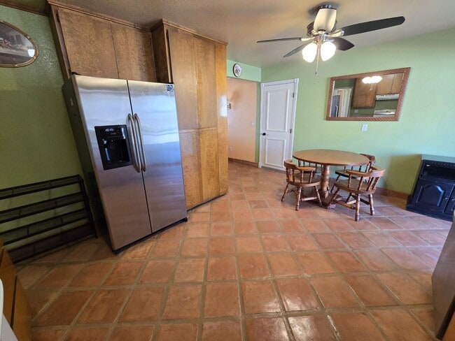 Building Photo - Secure and Spacious!