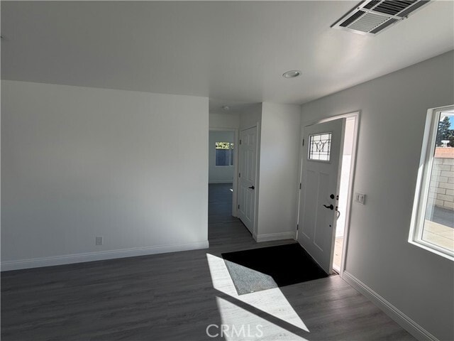 Foto del edificio - 16822 Randall Ave