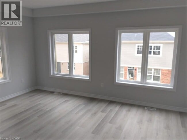 Building Photo - 124 Compass Trail