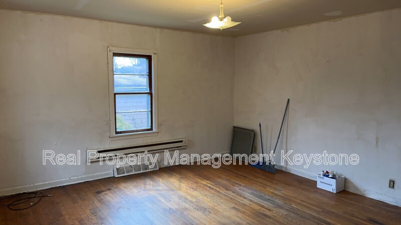 Foto principal - 424 Zeigler Ave